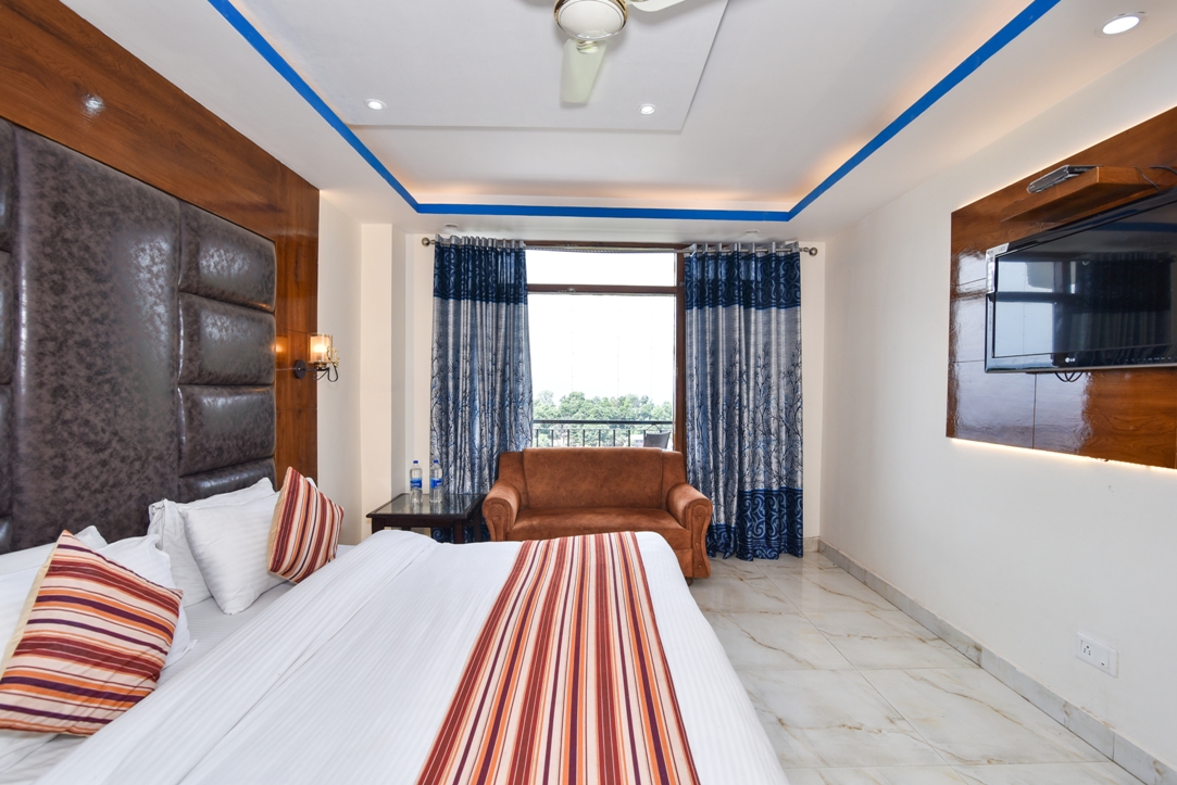 Rooms for restful mountain stays.
